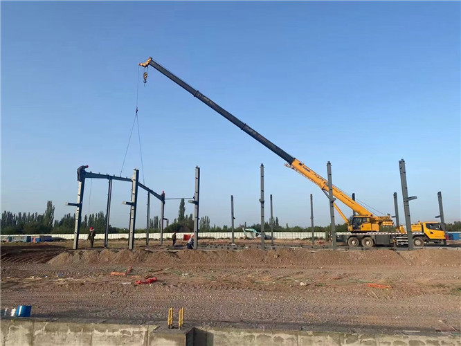 南江县夜间、节假日作业是否有加价？加价比例多少？